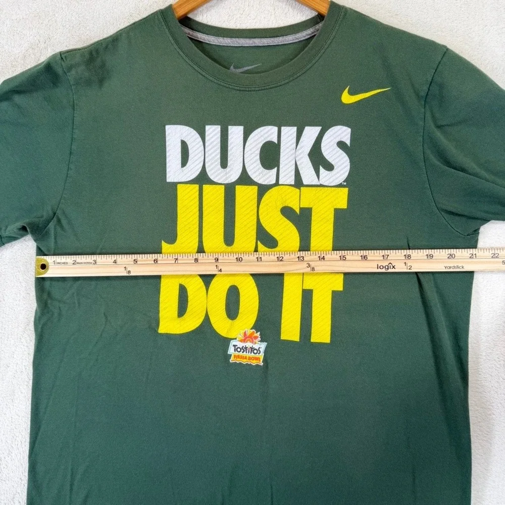 Nike Oregon Ducks Just Do It Tostitos Fiesta Bowl T-Shirt Green Mens Large NCAA